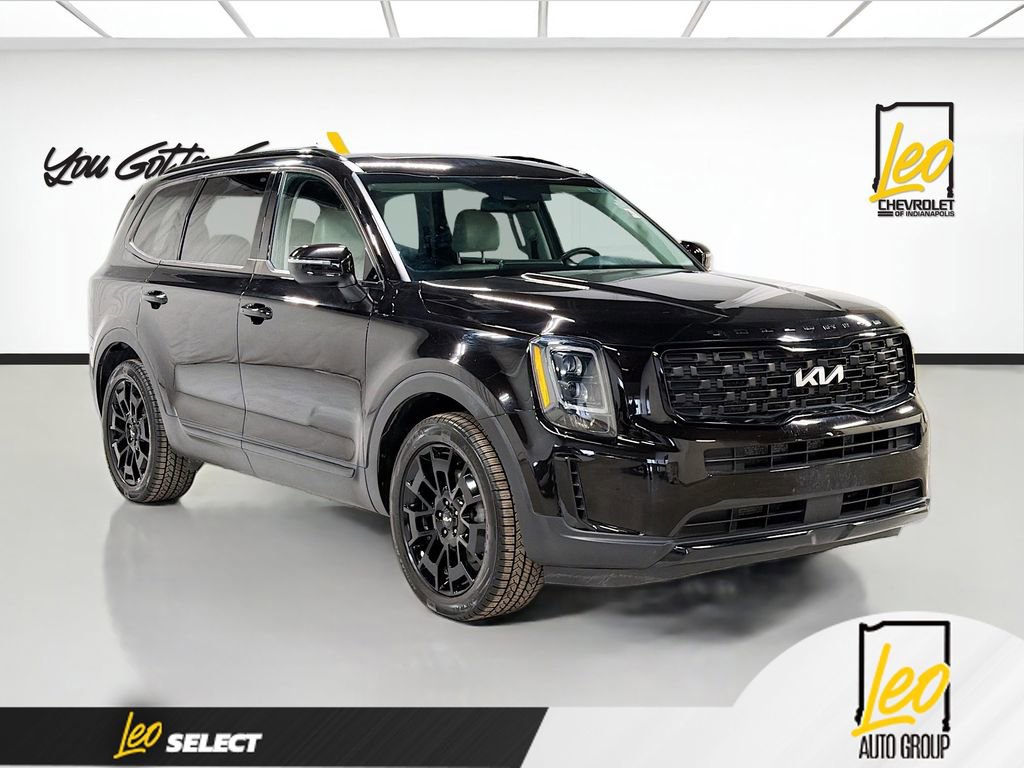 Used 2022 Kia Telluride EX w/ EX Premium Package AWD/4WD image 3