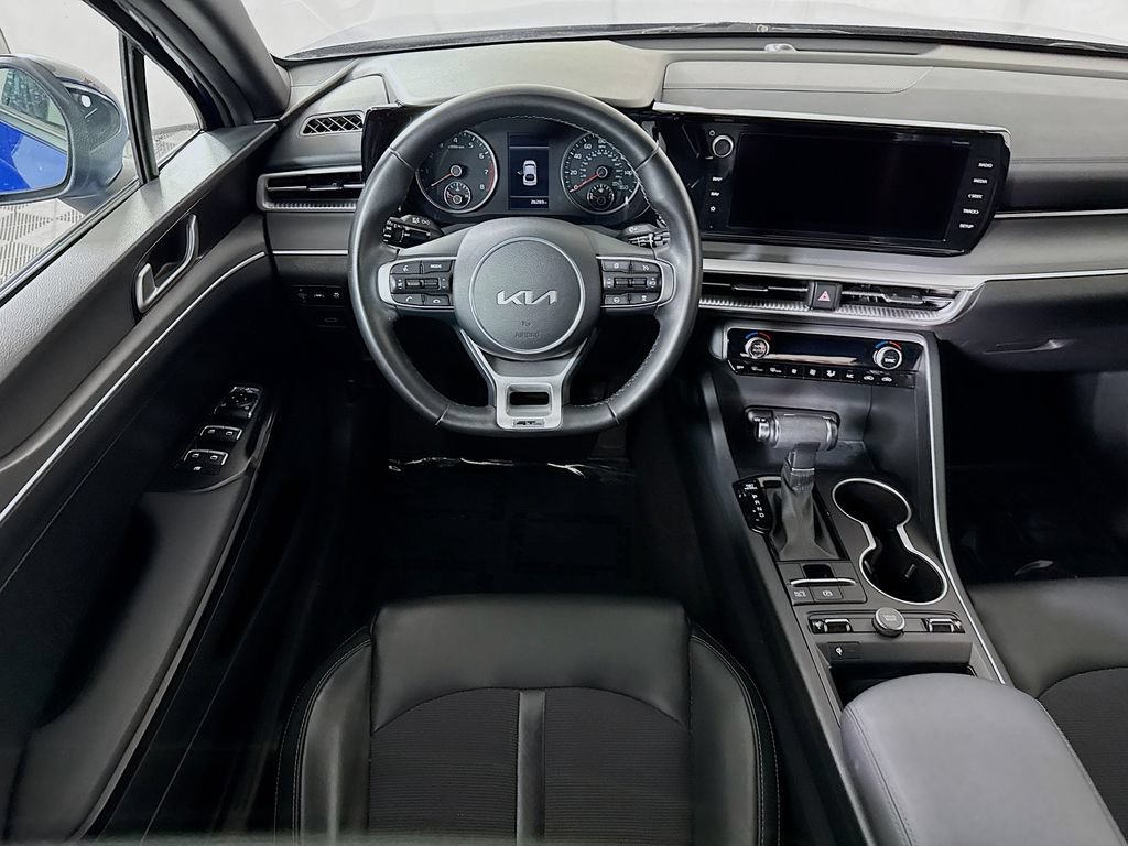 Certified 2024 Kia K5 GT-Line w/ GT-Line Premium Package FWD image 4