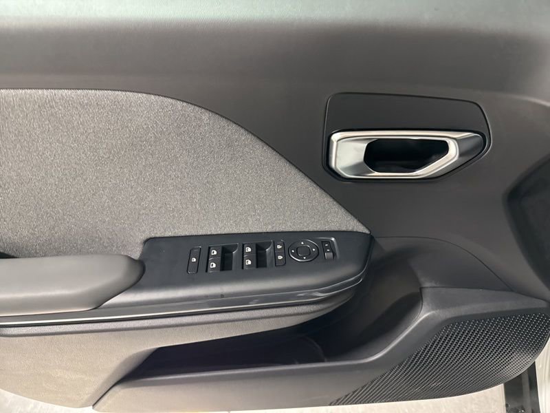 New 2025 Kia K4 EX image 19