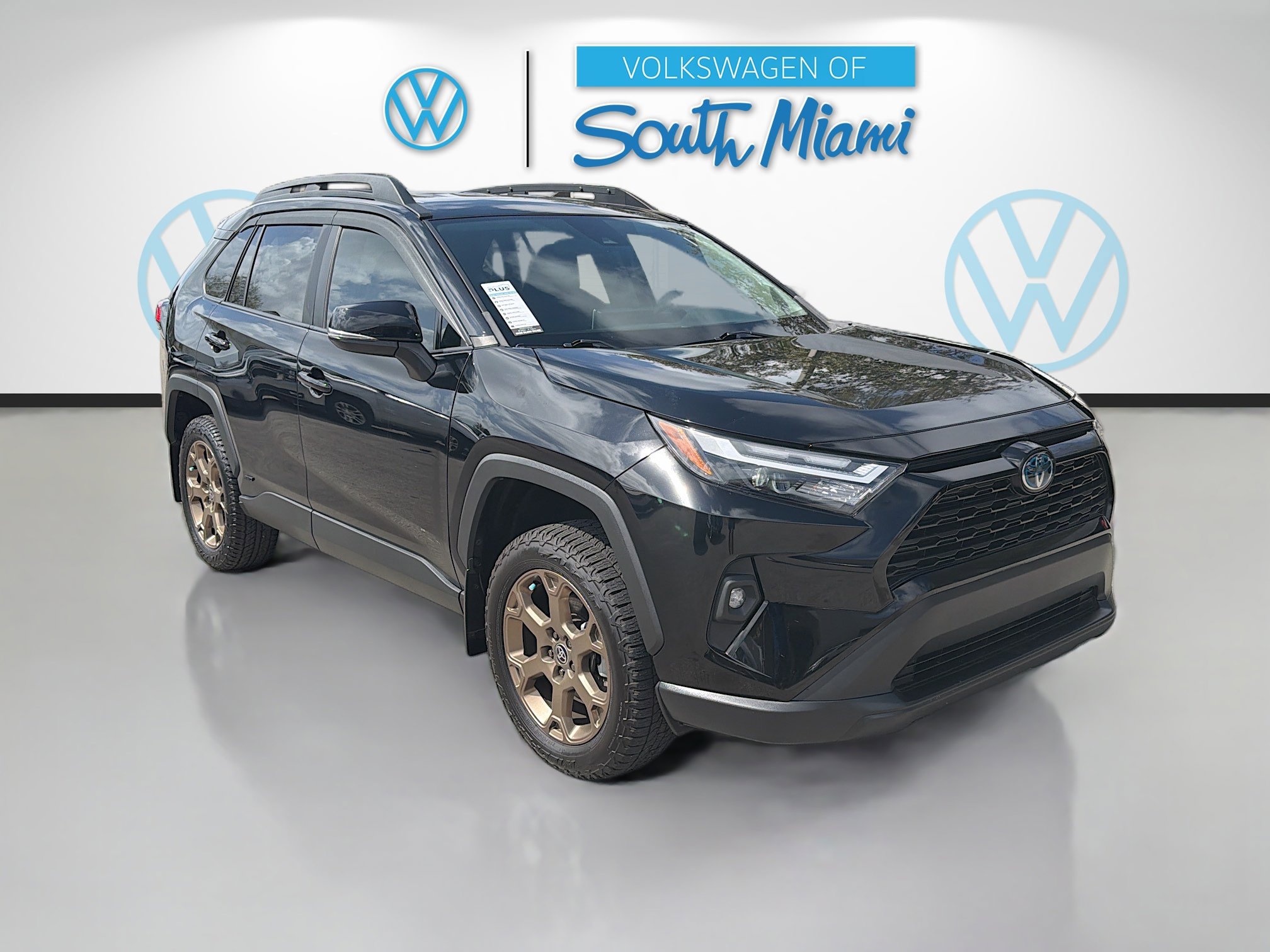 Used 2023 Toyota RAV4 Hybrid Woodland video 1