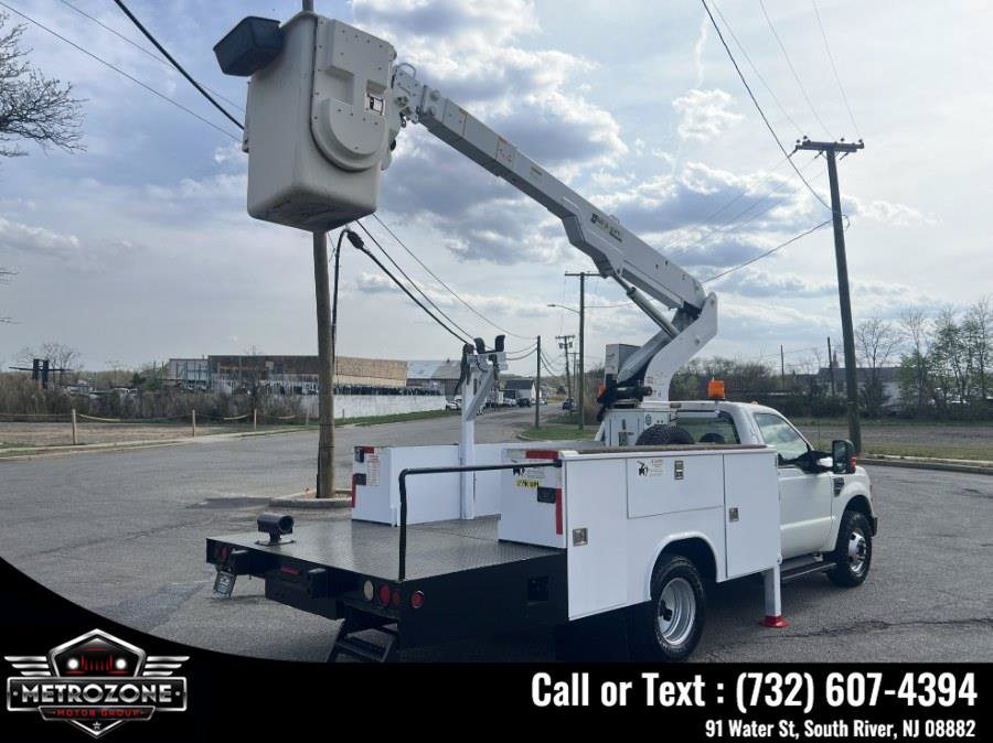 Used 2009 Ford F350 XL RWD image 7