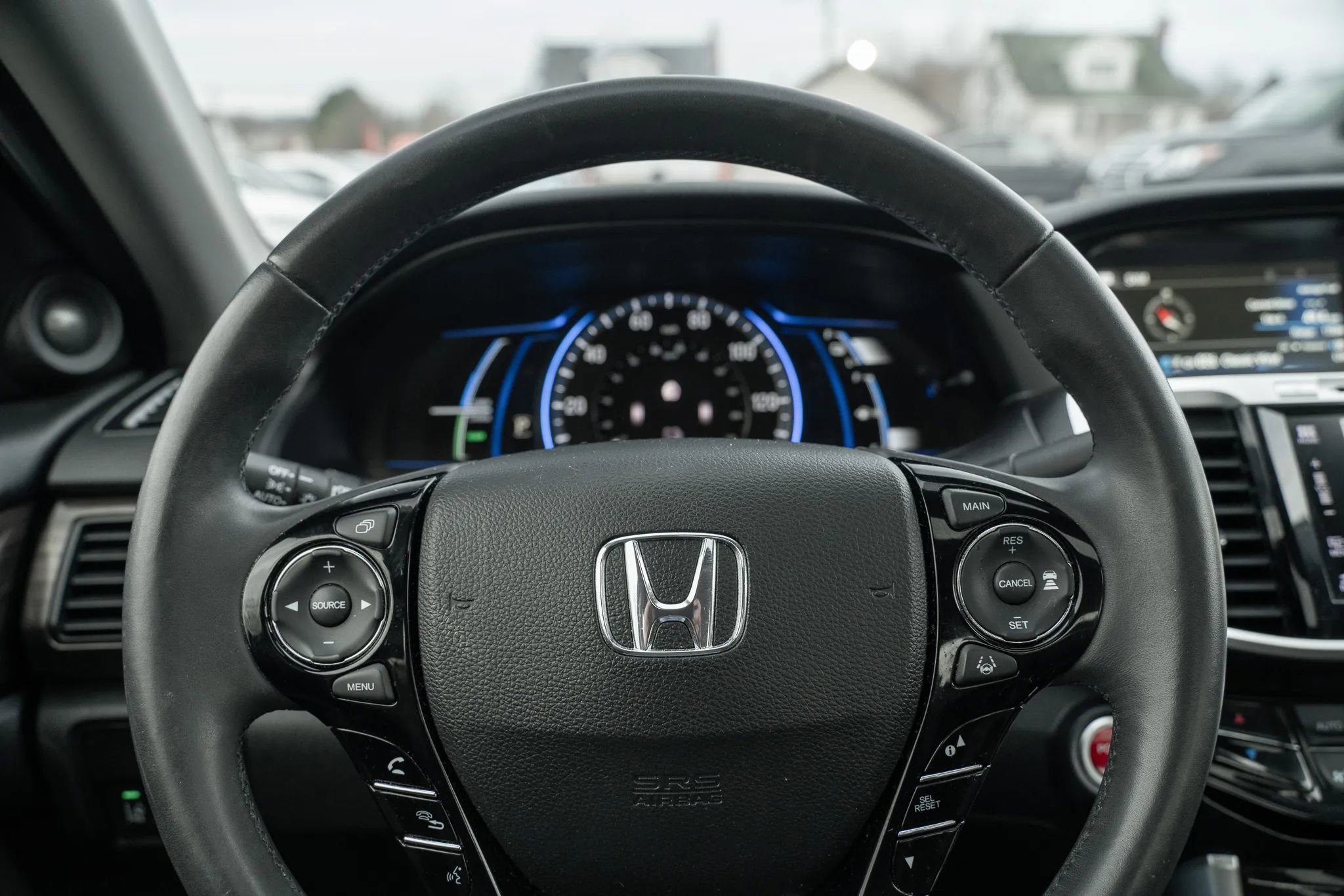 Used 2017 Honda Accord Touring image 19