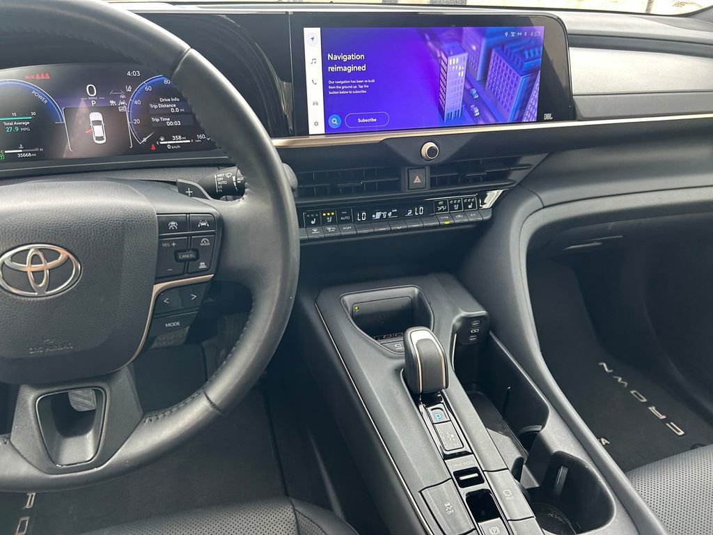 Used 2023 Toyota Crown Platinum AWD/4WD image 18