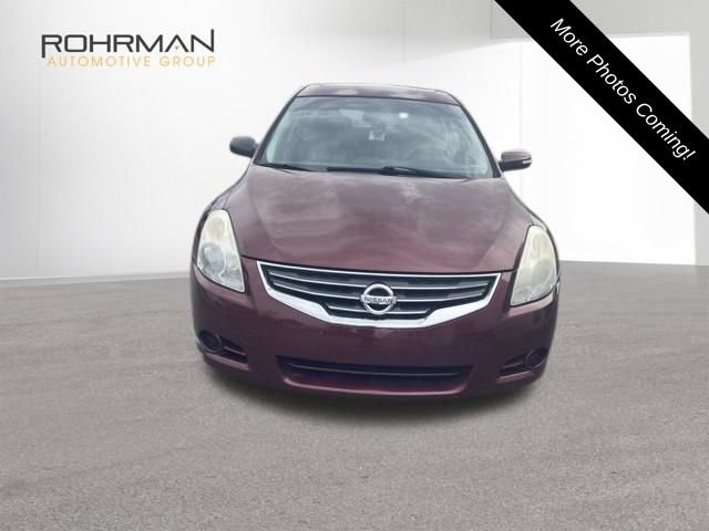 Used 2010 Nissan Altima 2.5 SL w/ SL Pkg FWD image 2