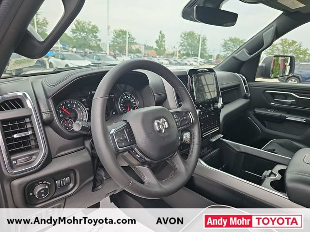 Used 2025 RAM 1500 Laramie AWD/4WD image 9