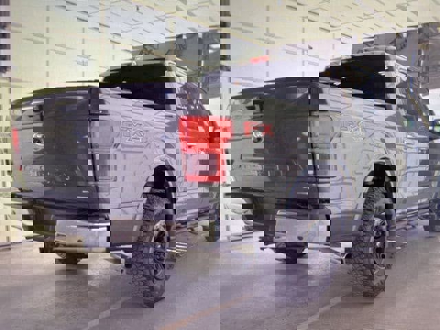 Used 2020 Ford F150 Lariat image 7