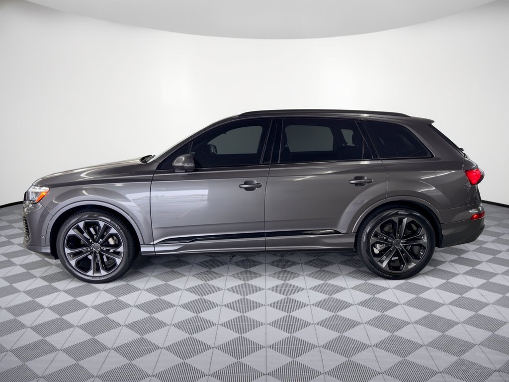 Used 2026 Audi Q7 3.0T Premium Plus w/ Premium Plus Package AWD/4WD image 2