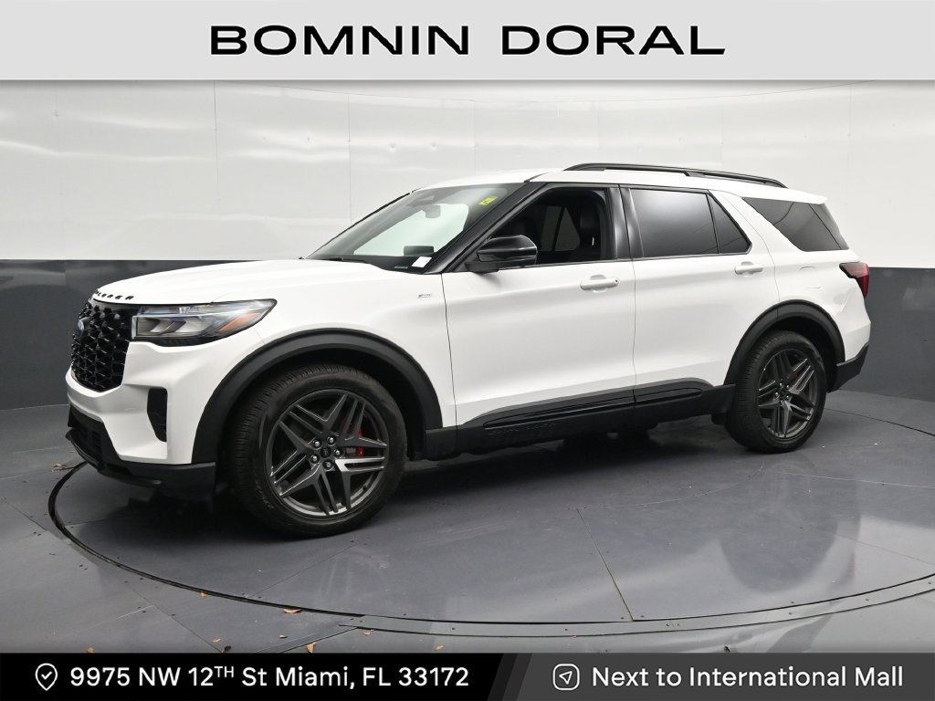 Used 2026 Ford Explorer ST-Line w/ ST-Line Street Pack RWD image 1
