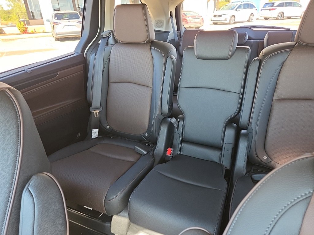 New 2026 Honda Odyssey Elite image 14