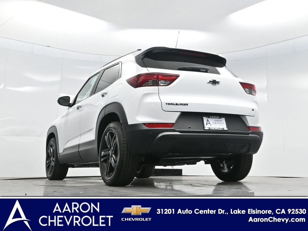 New 2026 Chevrolet TrailBlazer LT w/ Convenience Package FWD image 68