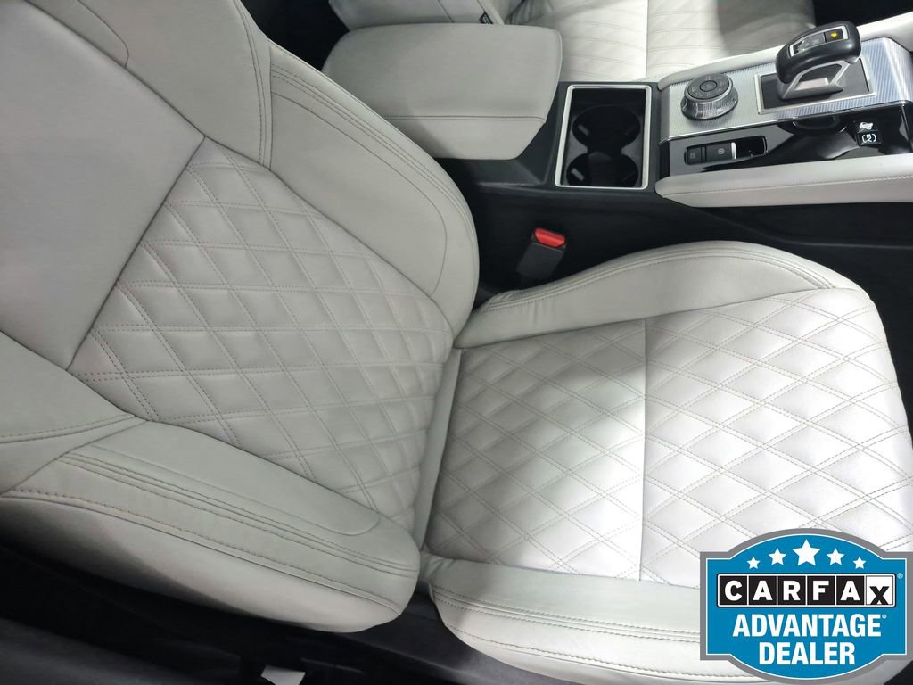 Used 2024 Mitsubishi Outlander SEL AWD/4WD image 23