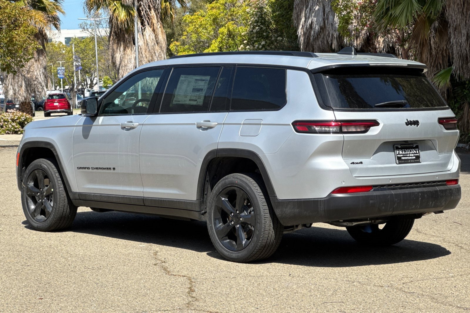 Certified 2025 Jeep Grand Cherokee L Altitude image 5