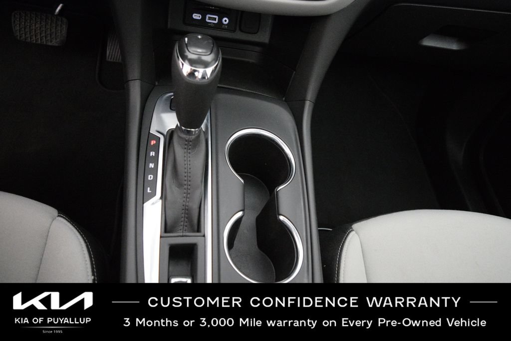 Used 2021 Chevrolet Equinox LT AWD/4WD image 24
