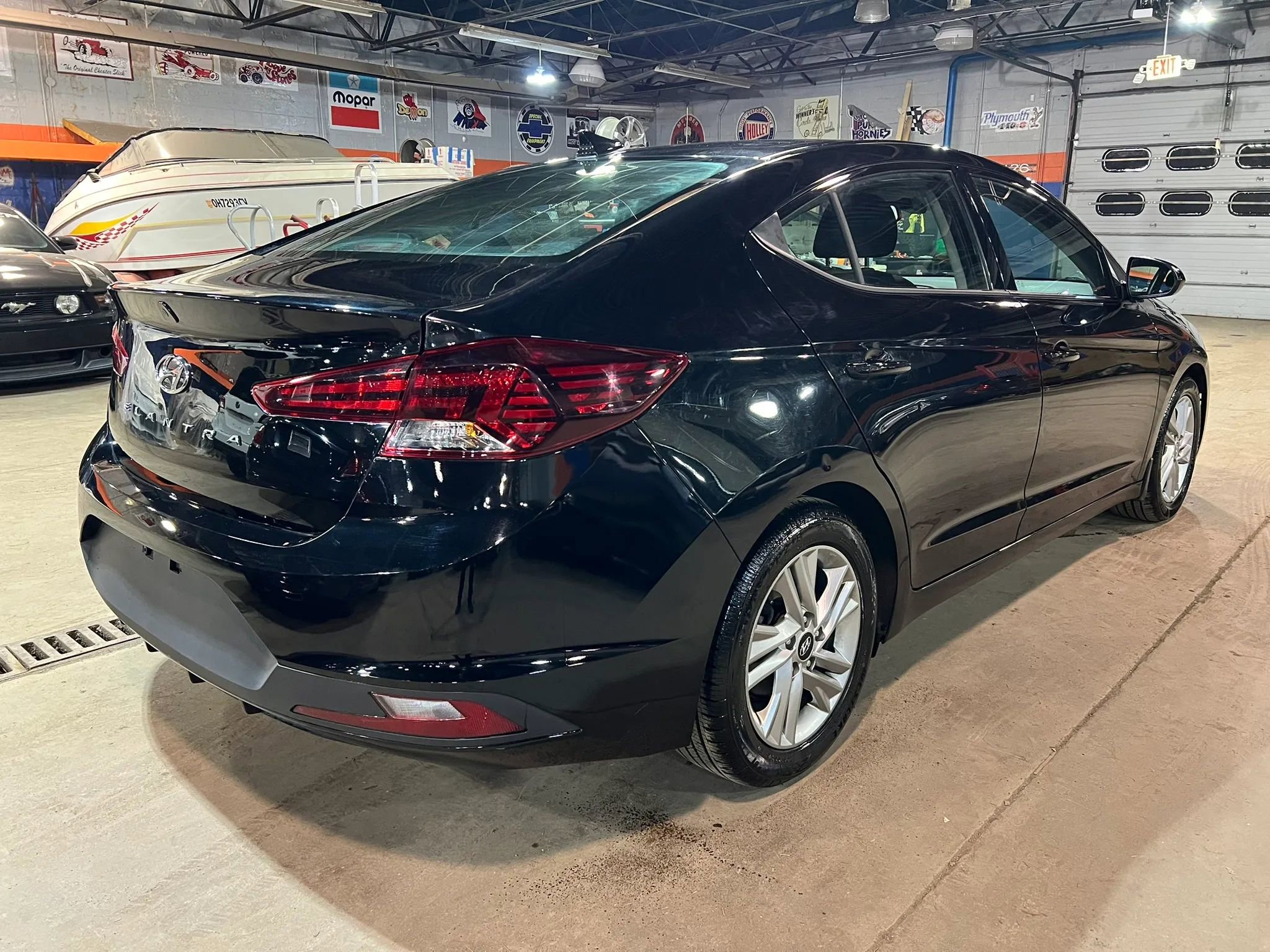 Used 2020 Hyundai Elantra Value Edition w/ Cargo Package (C1) FWD image 3
