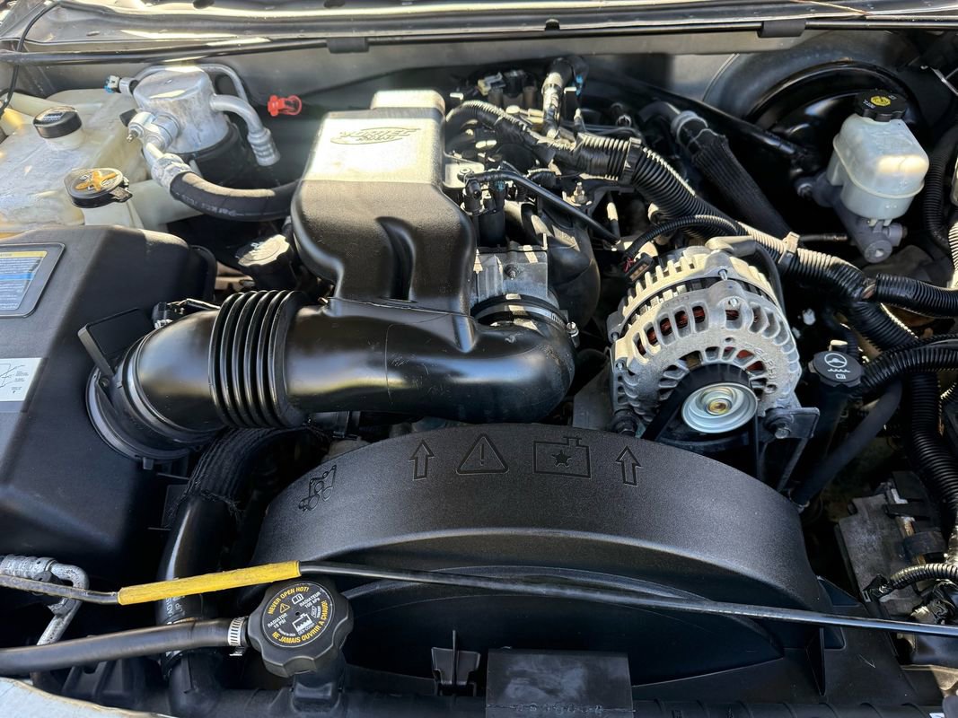 Used 2004 Chevrolet TrailBlazer LT w/ LT Preferred Equipment Group image 38