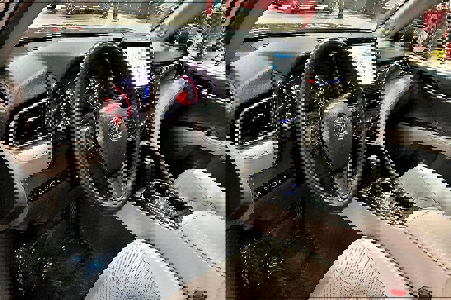 Used 2022 Toyota Camry XSE image 13