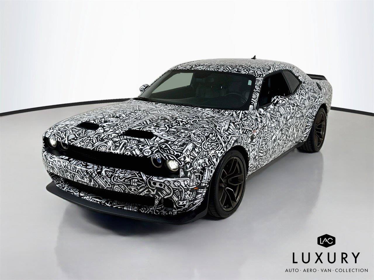 Used 2022 Dodge Challenger SRT Hellcat RWD image 4
