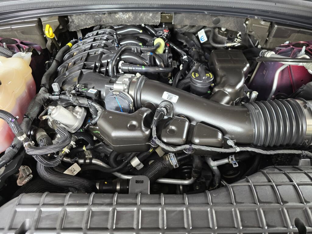 Used 2024 Jeep Grand Cherokee Altitude image 9