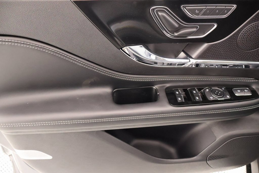 New 2026 Lincoln Corsair Premiere FWD image 16