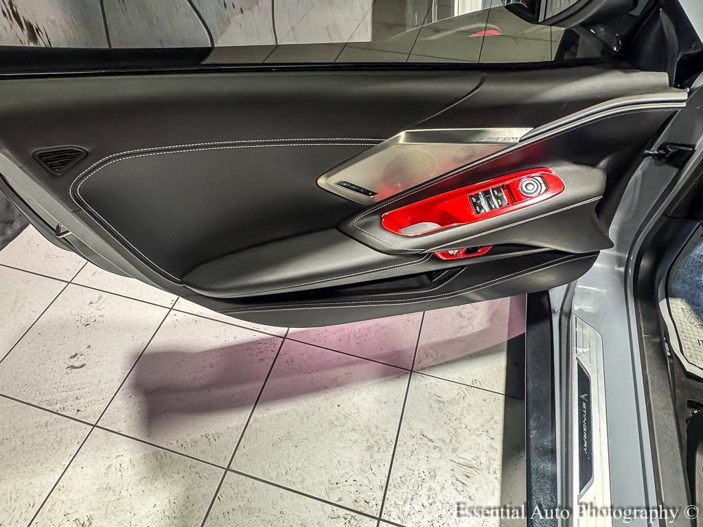 Used 2024 Chevrolet Corvette Stingray Premium Conv image 25