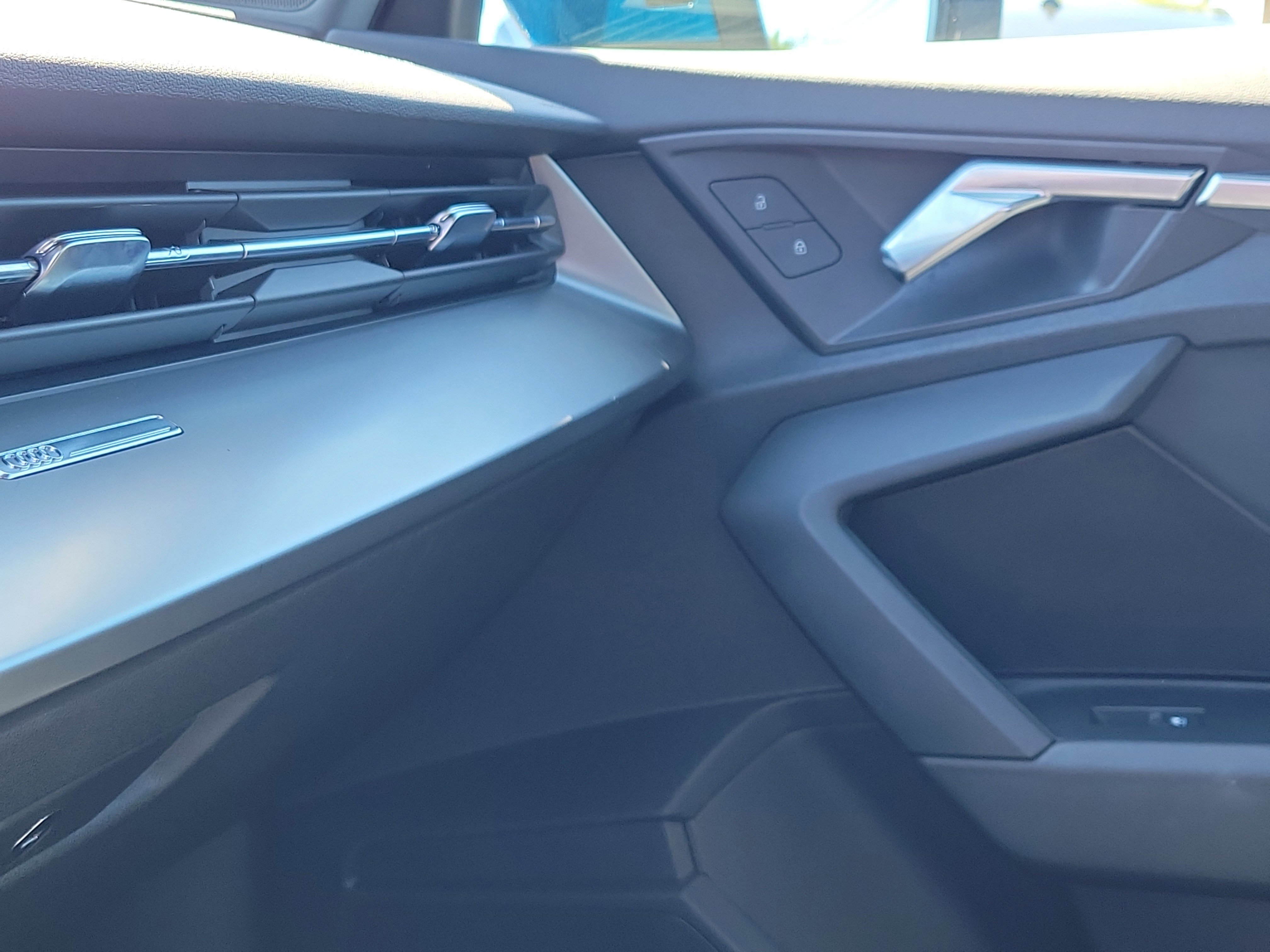 Used 2022 Audi A3 2.0T Premium image 30