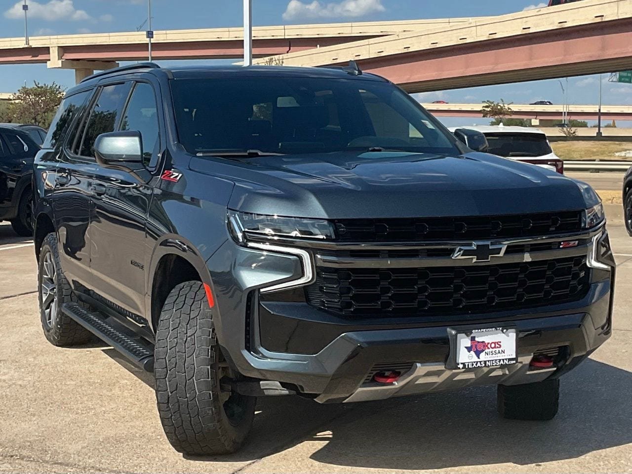 Used 2021 Chevrolet Tahoe Z71 AWD/4WD image 3