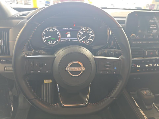 Used 2024 Nissan Pathfinder Rock Creek AWD/4WD image 11