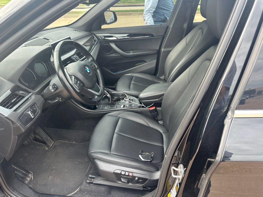 Used 2021 BMW X1 xDrive28i AWD/4WD image 6