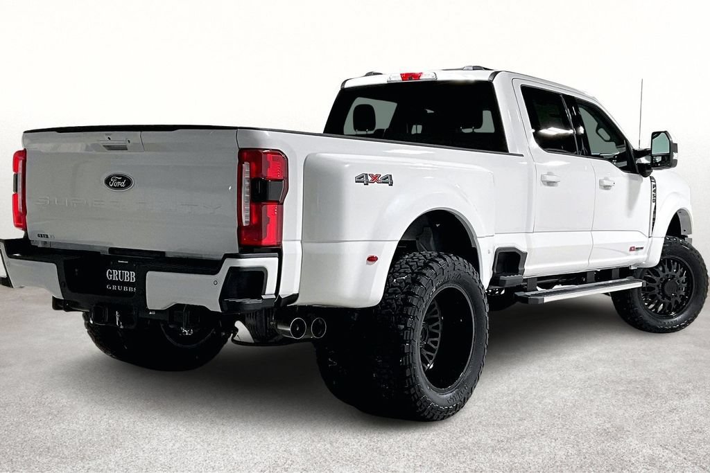 Used 2026 Ford F450 Lariat AWD/4WD image 2