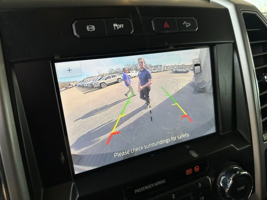 Used 2021 Ford F250 Lariat w/ Chrome Package image 24