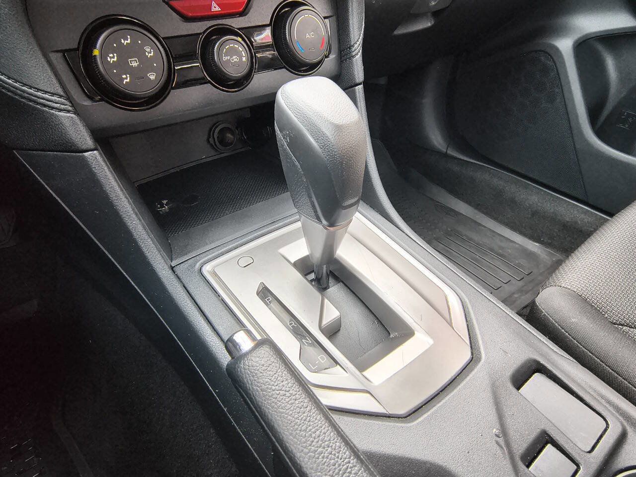 Used 2018 Subaru Impreza 2.0i image 15