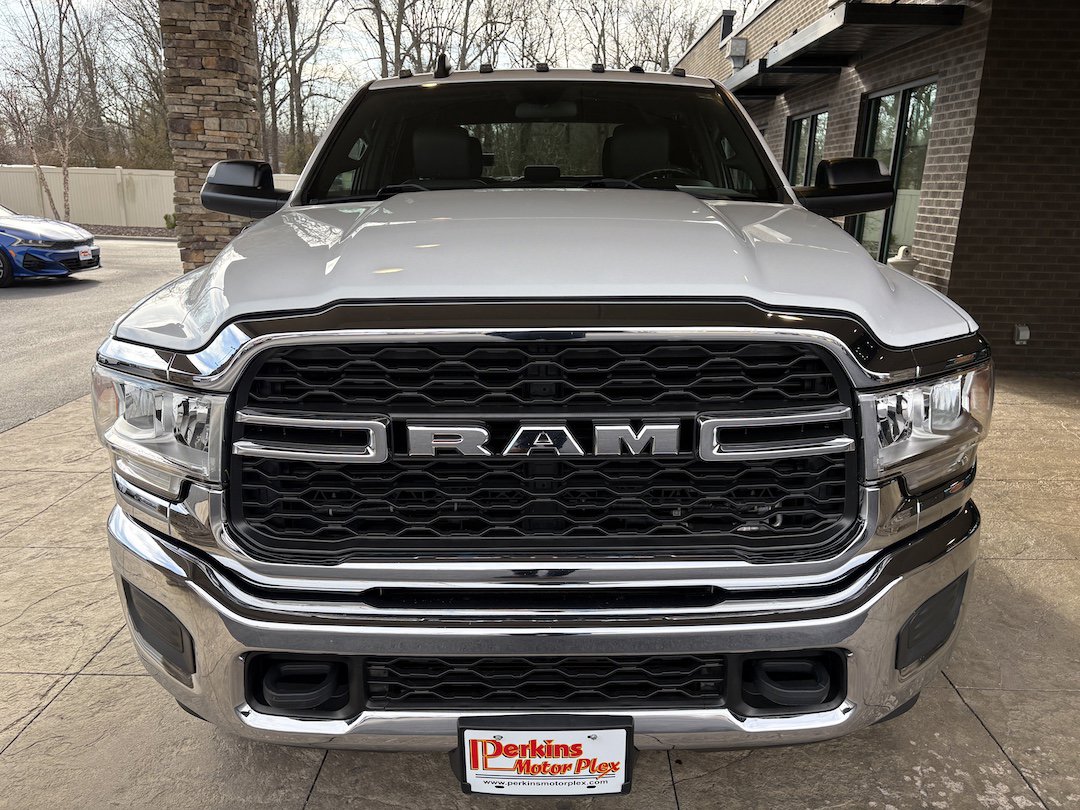 Used 2021 RAM 3500 Tradesman w/ Chrome Appearance Group image 3