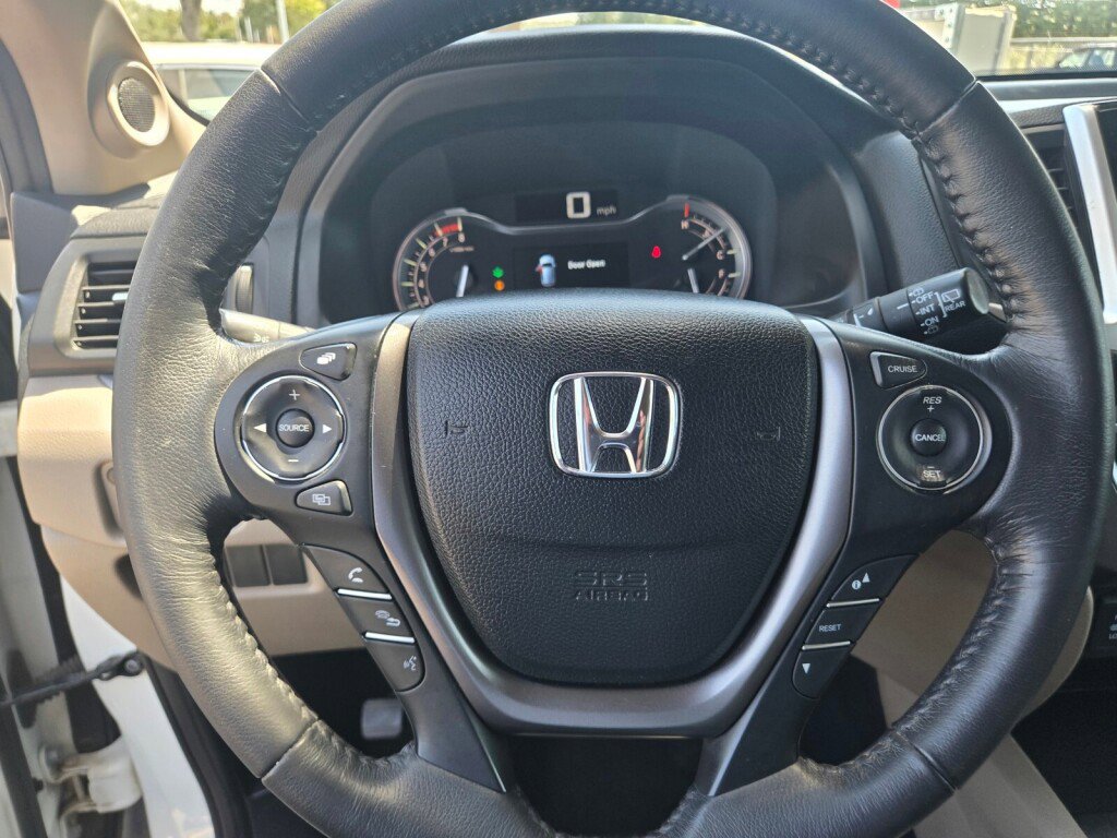 Certified 2017 Honda Pilot EX-L image 25