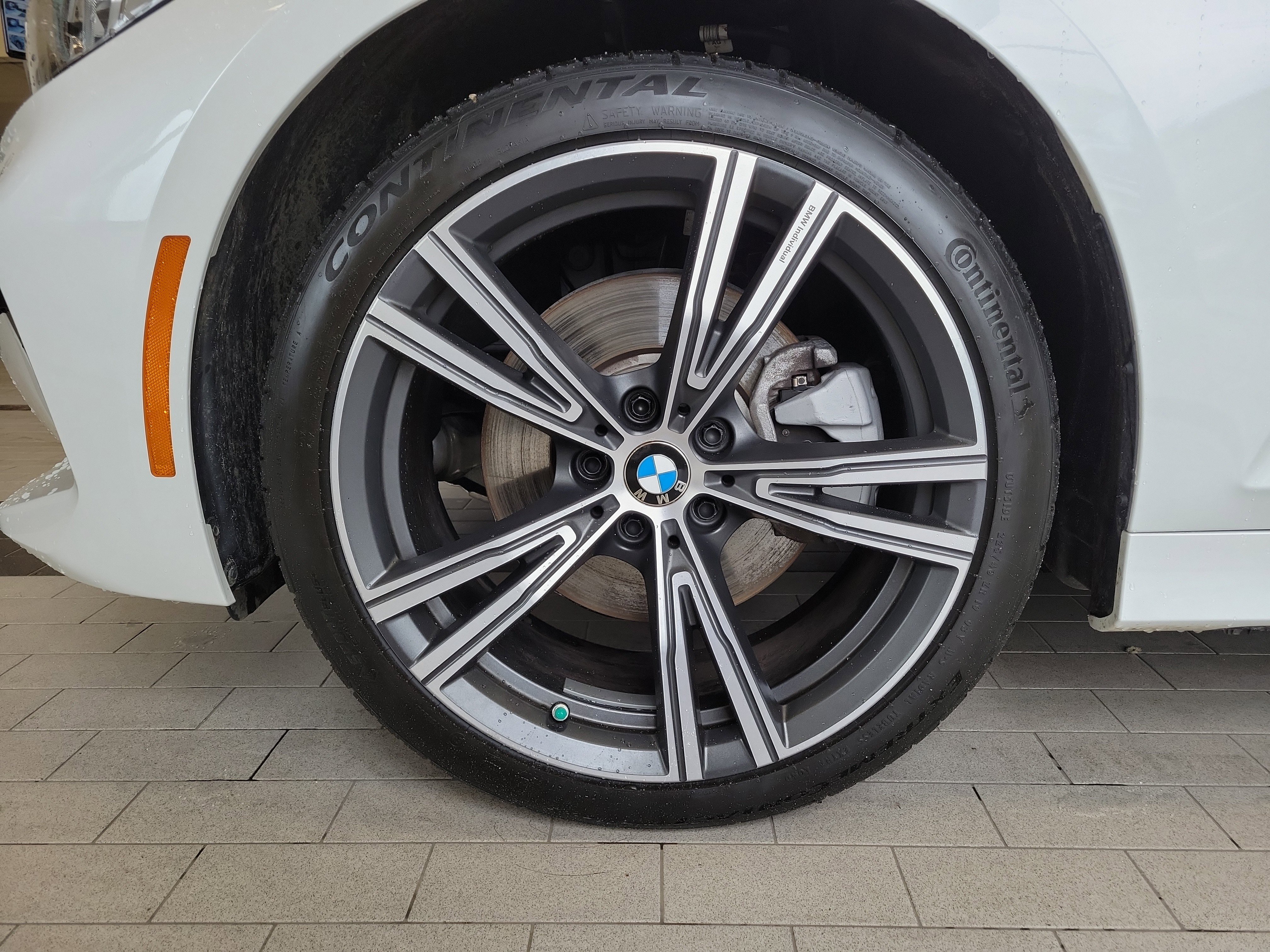 Used 2024 BMW 330i xDrive Sedan w/ Convenience Package AWD/4WD image 12