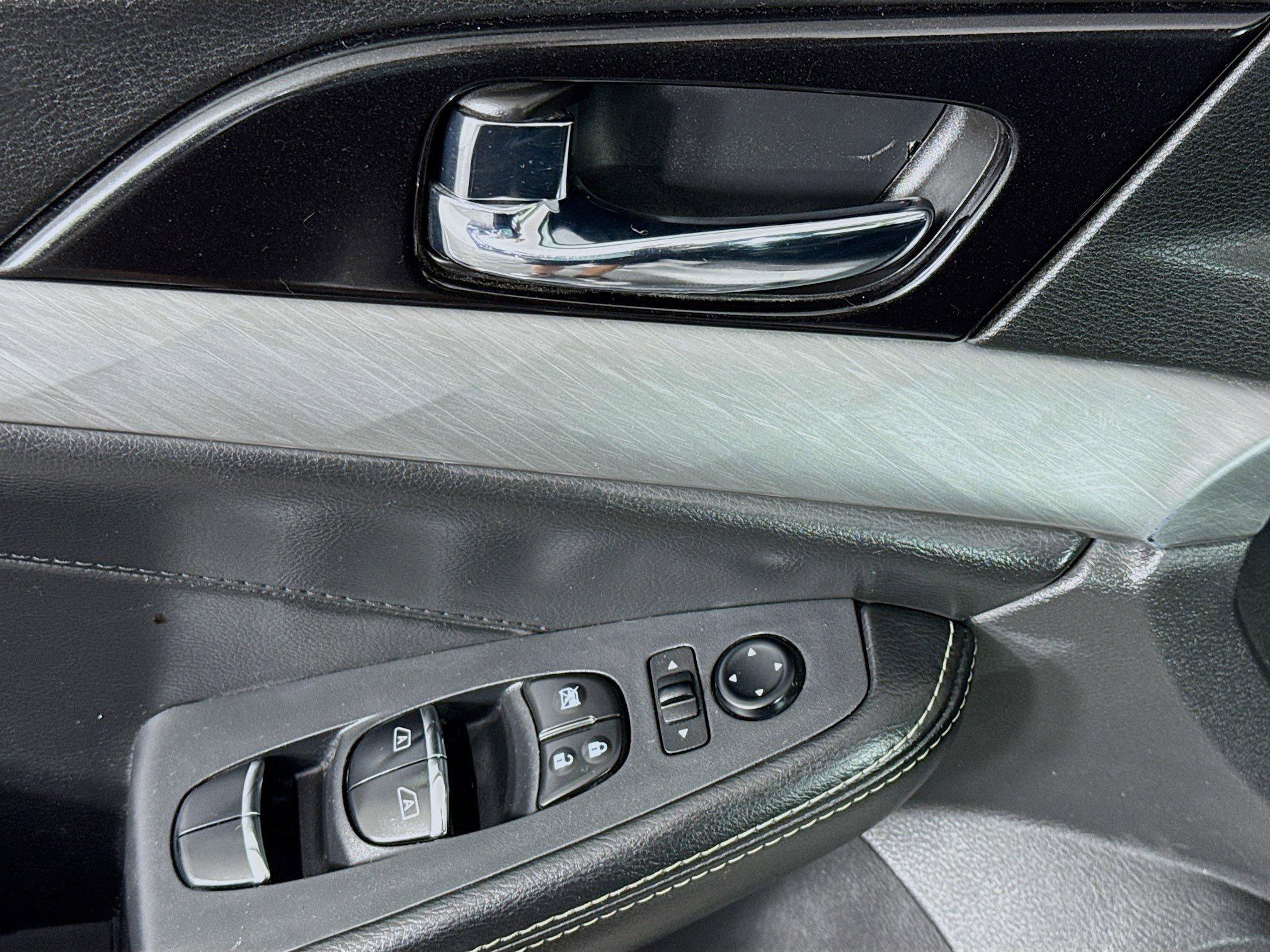 Used 2018 Nissan Maxima 3.5 SV image 40