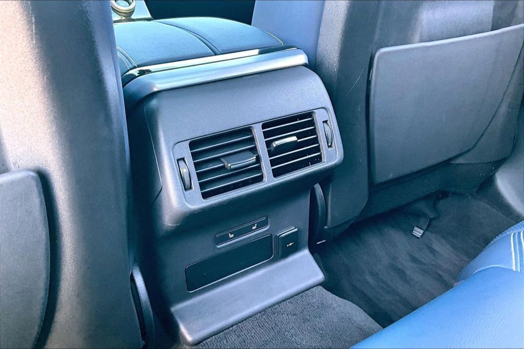 Certified 2023 Land Rover Range Rover Velar R-Dynamic S image 10