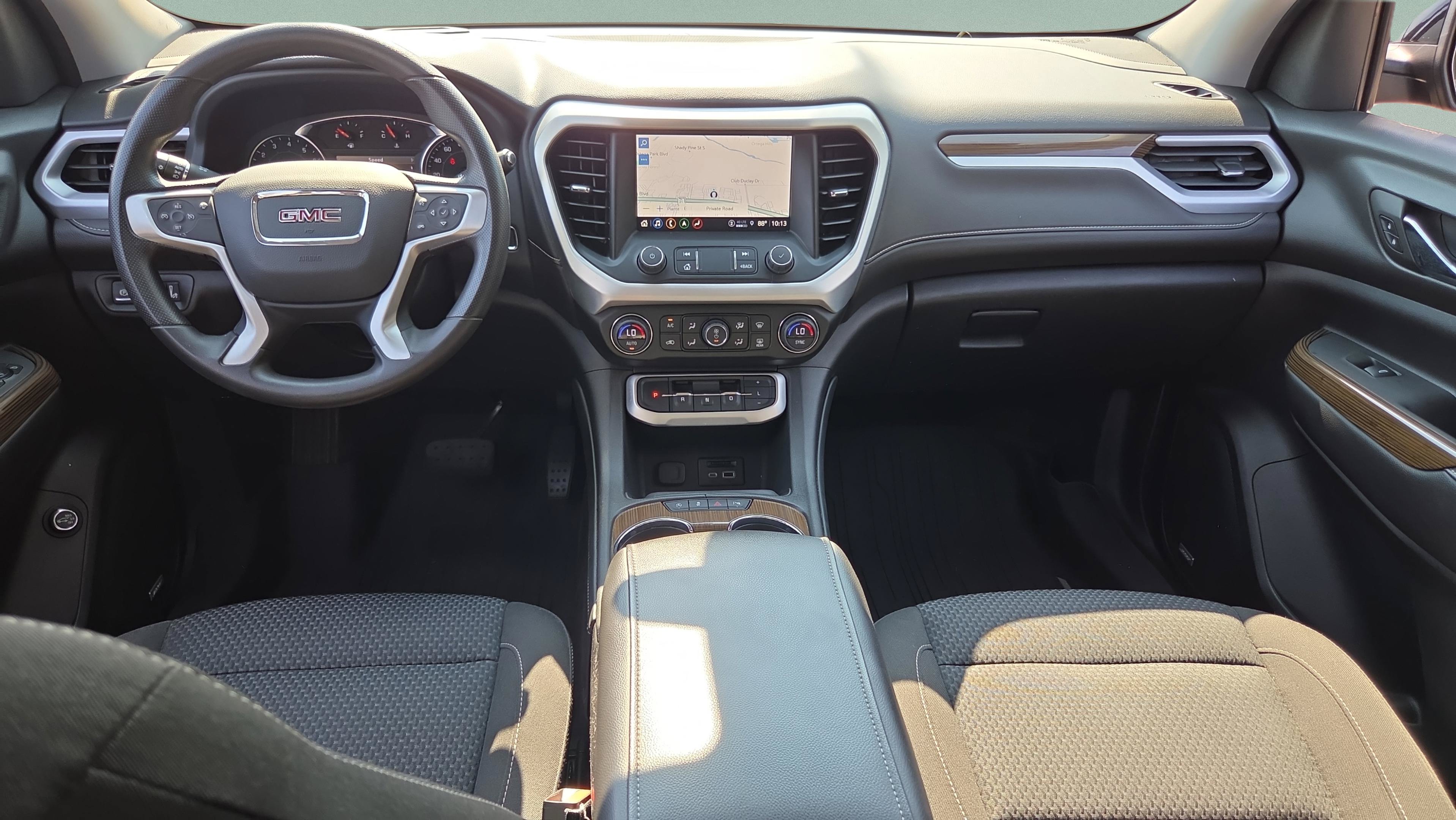 Certified 2023 GMC Acadia SLE w/ Driver Convenience Package FWD image 12