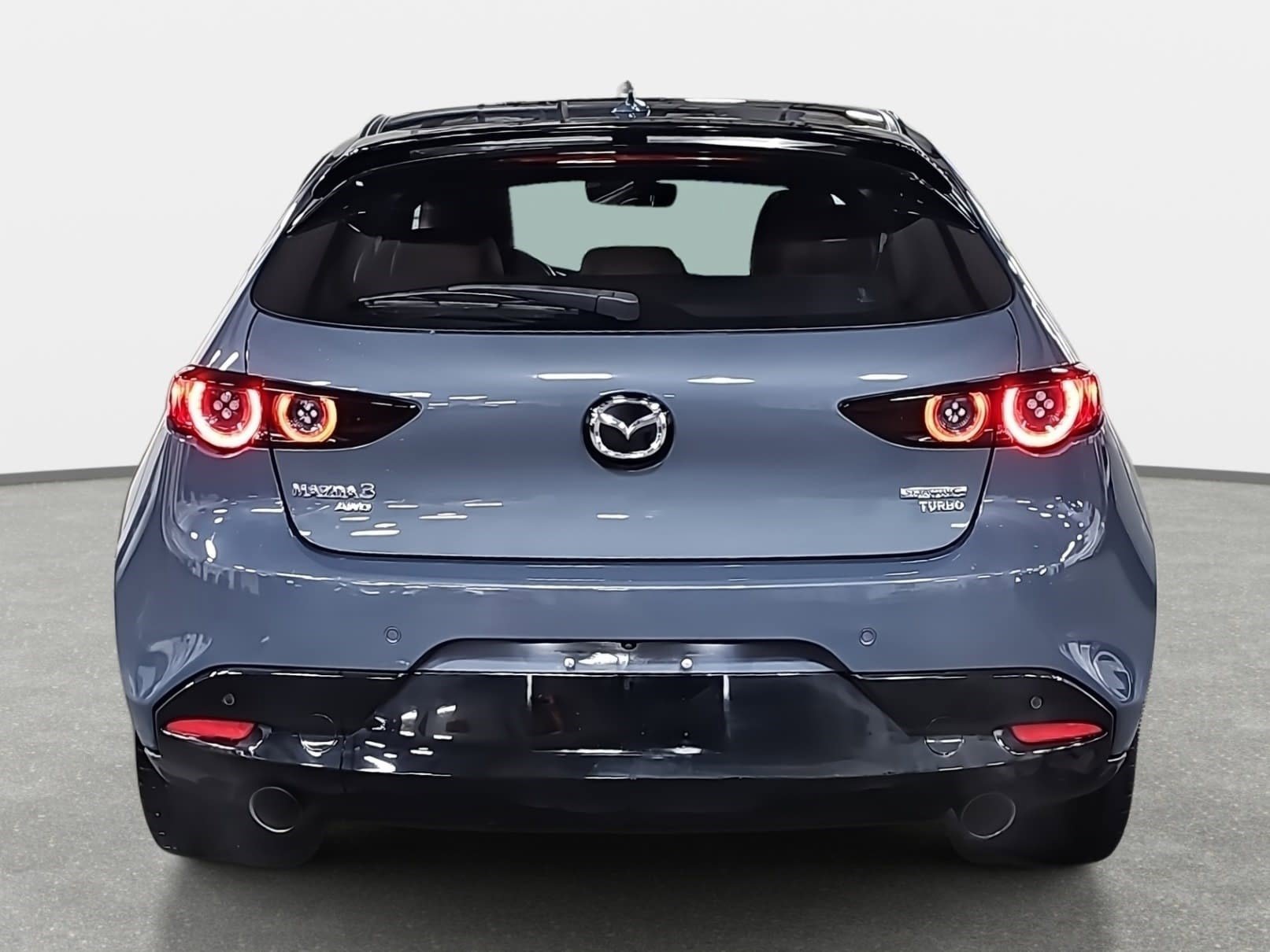 Used 2021 MAZDA MAZDA3 Hatchback w/Premium Plus Pkg image 6