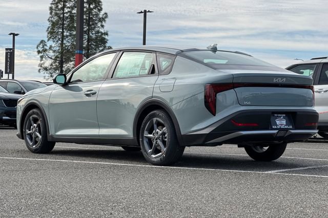 New 2026 Kia K4 FWD image 7