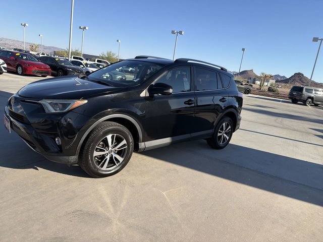 Used 2017 Toyota RAV4 XLE w/ Carpet Mat Package AWD/4WD image 8