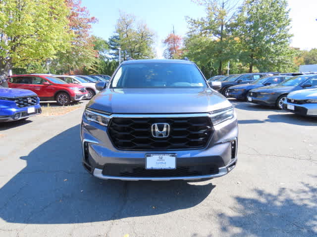 Certified 2023 Honda Pilot Touring image 6