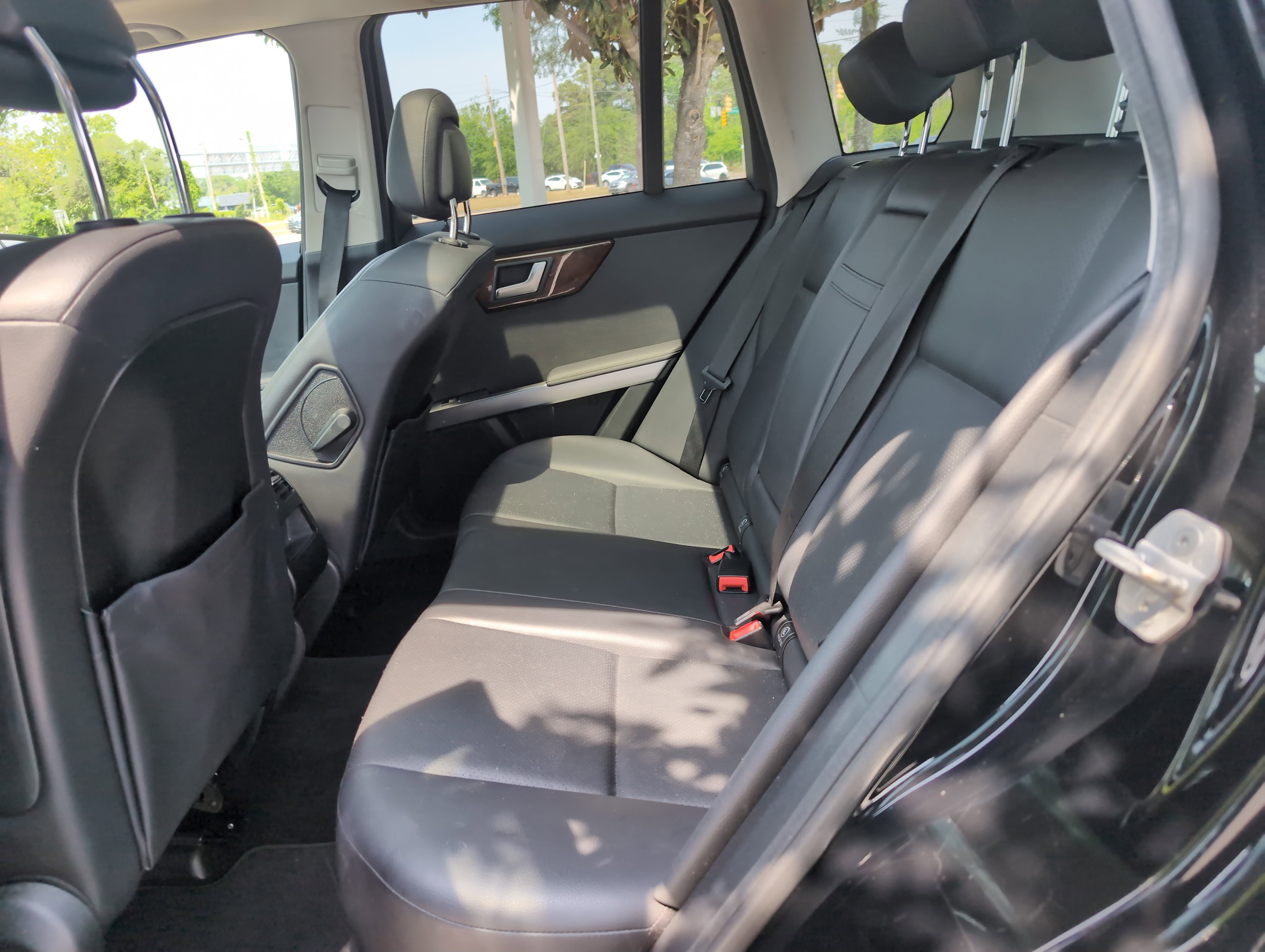 Used 2015 Mercedes-Benz GLK 350 4MATIC image 30