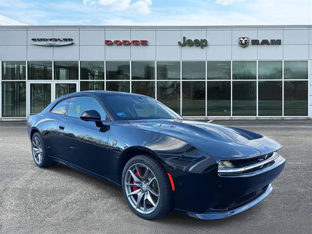 Used 2025 Dodge Charger Daytona Scat Pack w/ Track Pack AWD/4WD image 1
