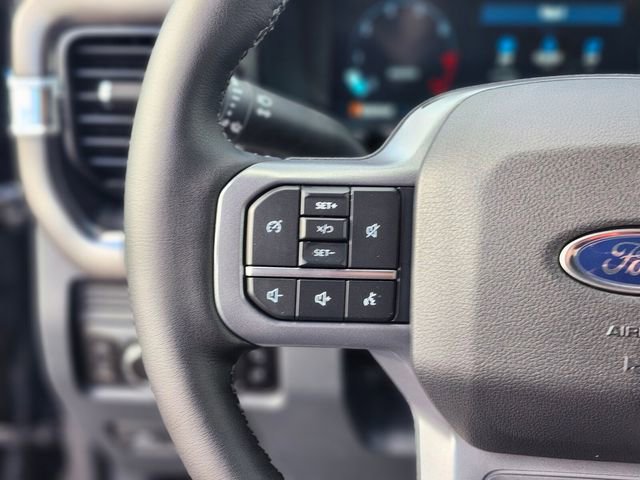 New 2026 Ford F250 Lariat w/ Chrome Package image 30