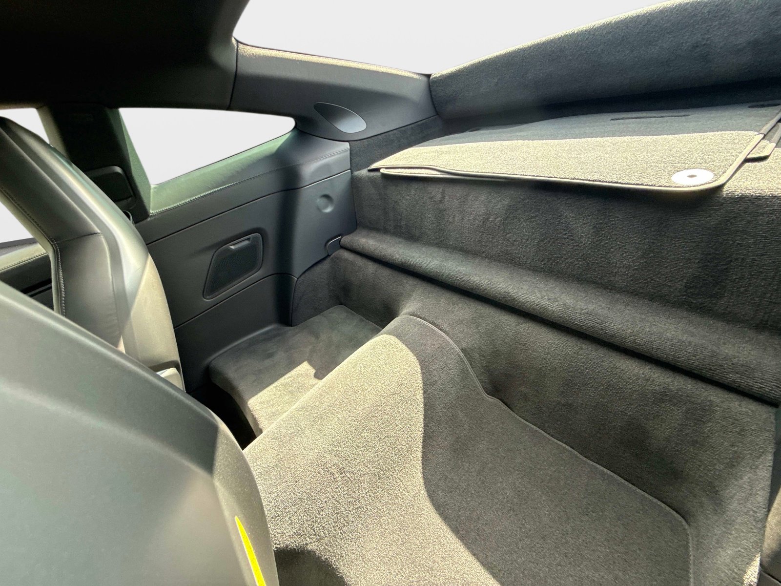 Used 2023 Porsche 911 Carrera T image 34