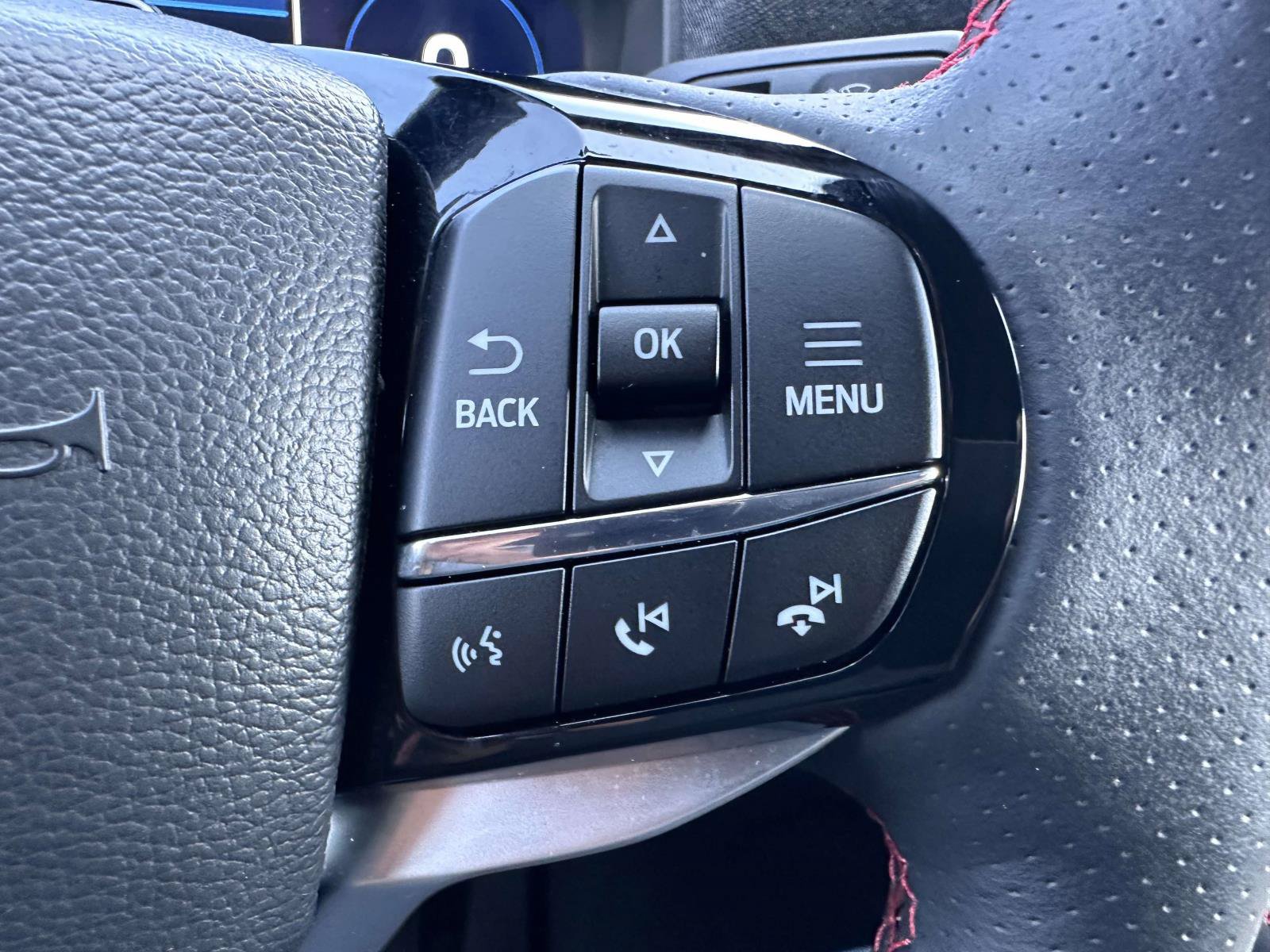 Used 2026 Ford Explorer ST-Line AWD/4WD image 19