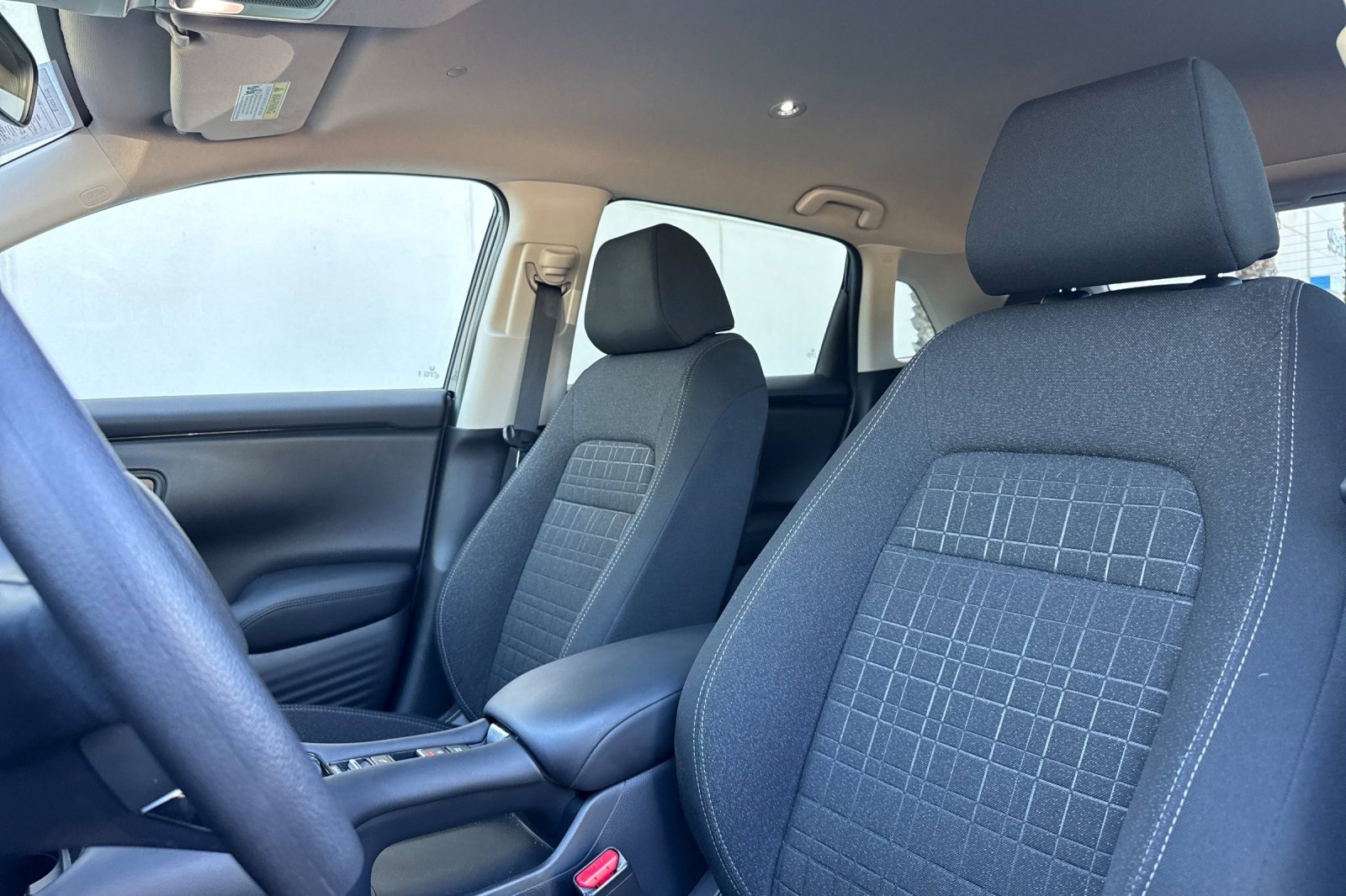 Used 2026 Honda HR-V LX image 22