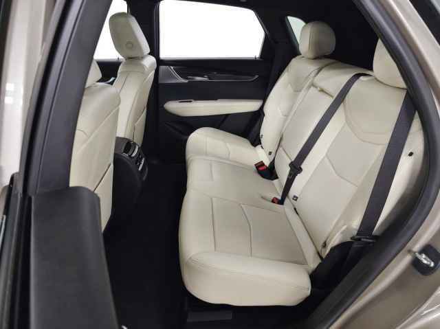 Certified 2023 Cadillac XT5 Sportv w/ Technology Package AWD/4WD image 43
