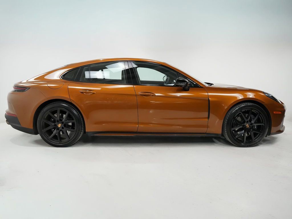 Used 2025 Porsche Panamera 4 image 7
