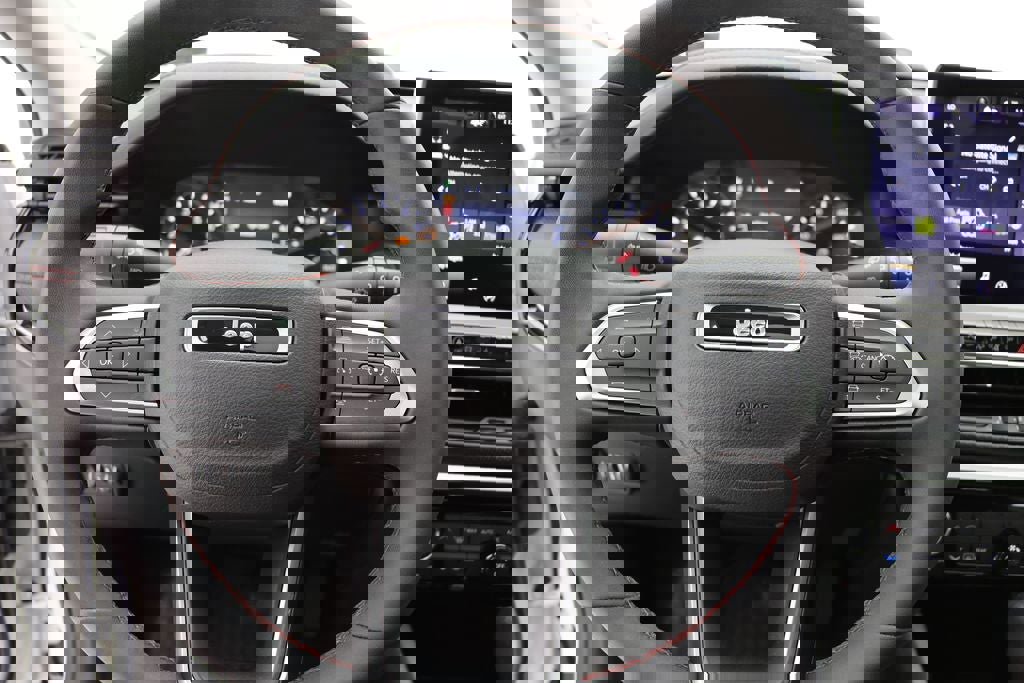 Used 2022 Jeep Compass Trailhawk w/ Sun and Sound Group image 16